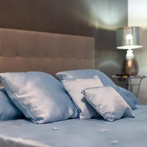 New In! Syrenuse At Santa Lucia Apartment